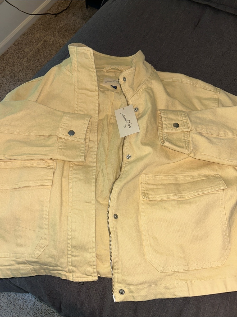 Universal Thread Pale Yellow Women’s Jean Jacket
